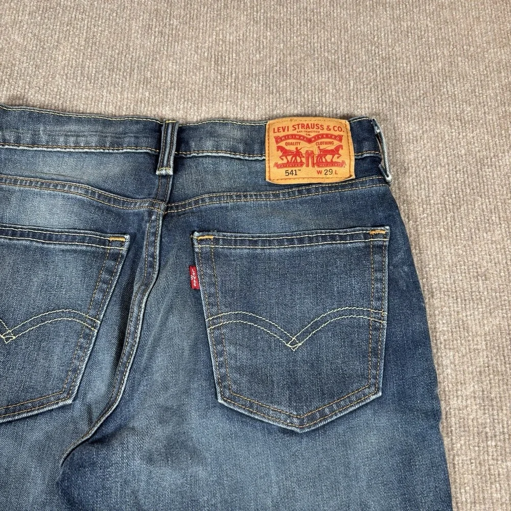 Levis 541 Jean Short Mens 29 Athletic‎ Fit Dark Wash Blue Denim Stretch Faded